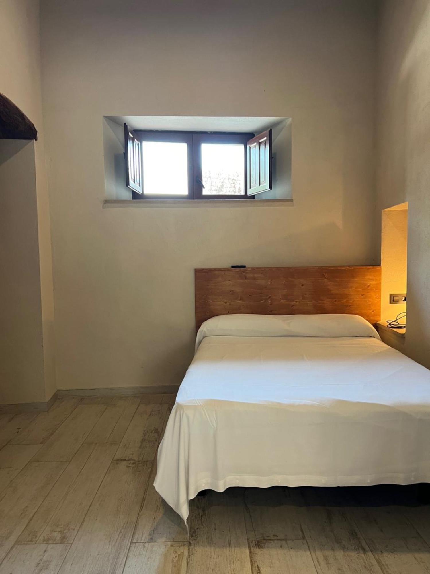 Maison d'hôtes Ca La Gràcia à Cabrianes Extérieur photo